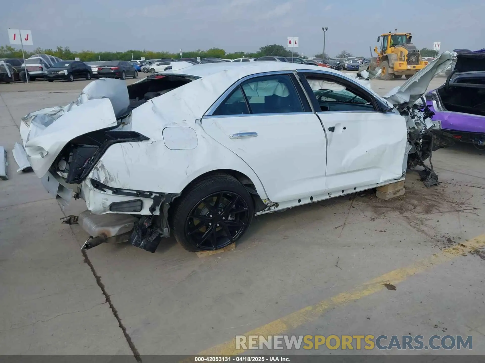 4 fotografías del automóvil dañado 1G6DB5RK5N0107634 CADILLAC CT4 2022
