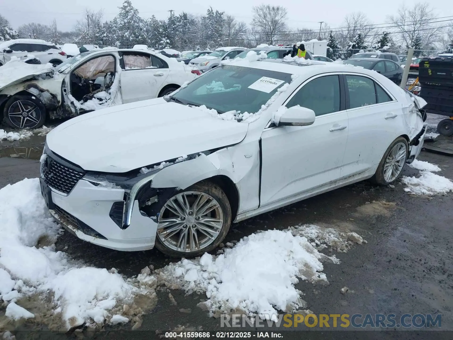 2 fotografías del automóvil dañado 1G6DB5RK8P0115326 CADILLAC CT4 2023