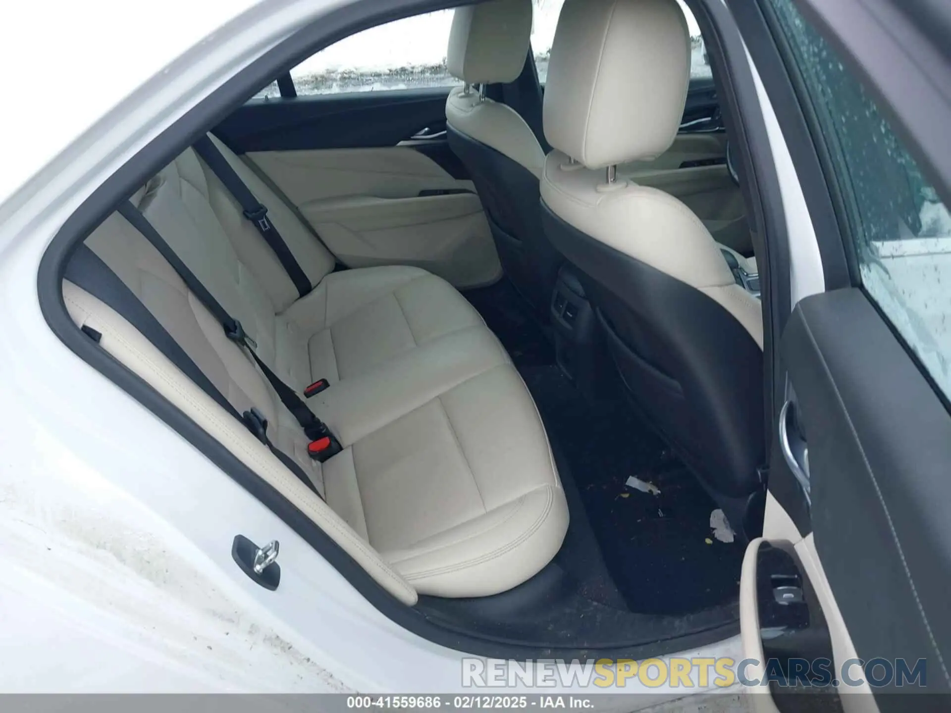 8 fotografías del automóvil dañado 1G6DB5RK8P0115326 CADILLAC CT4 2023