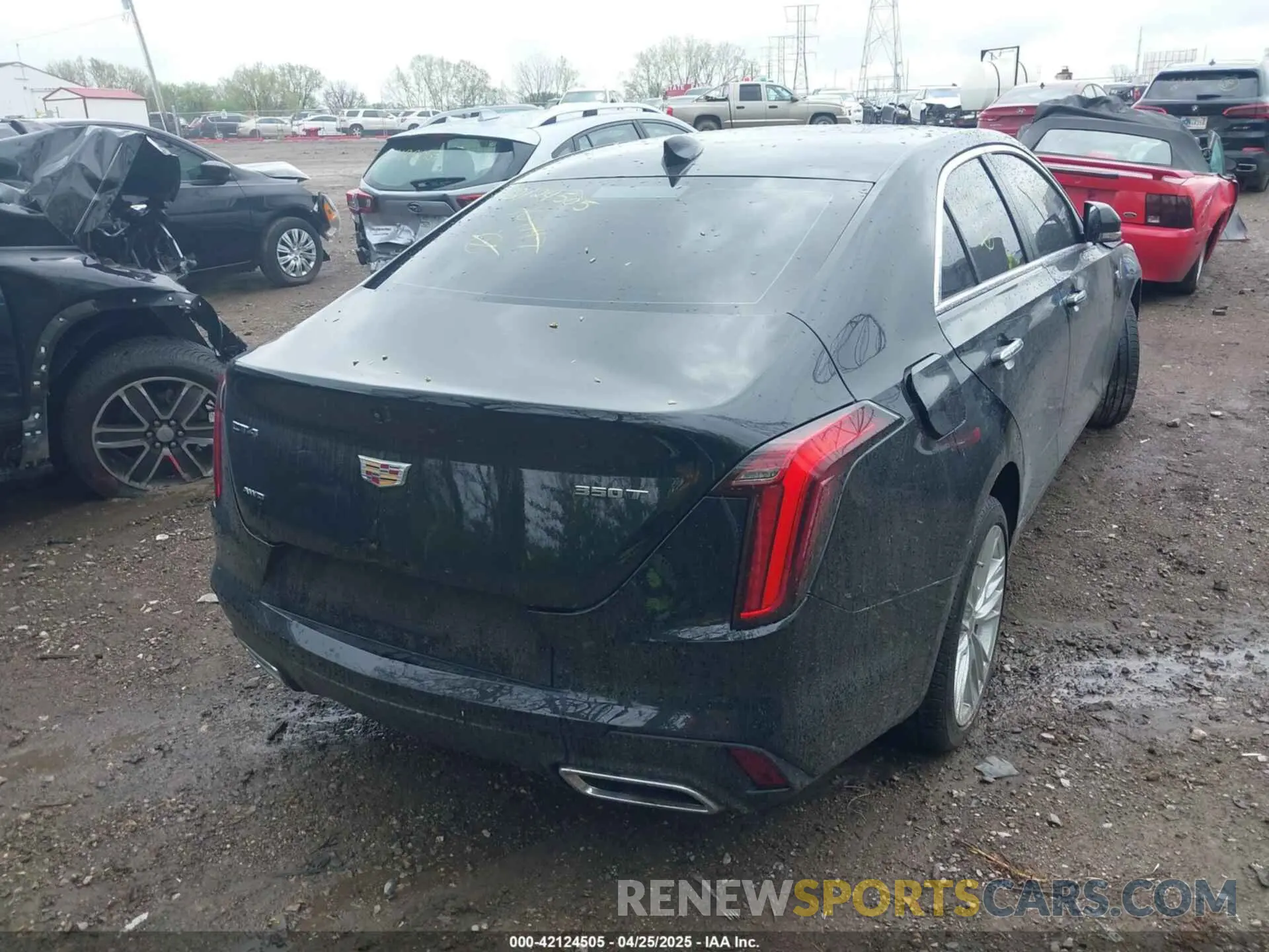 4 fotografías del automóvil dañado 1G6DF5RK5P0109147 CADILLAC CT4 2023