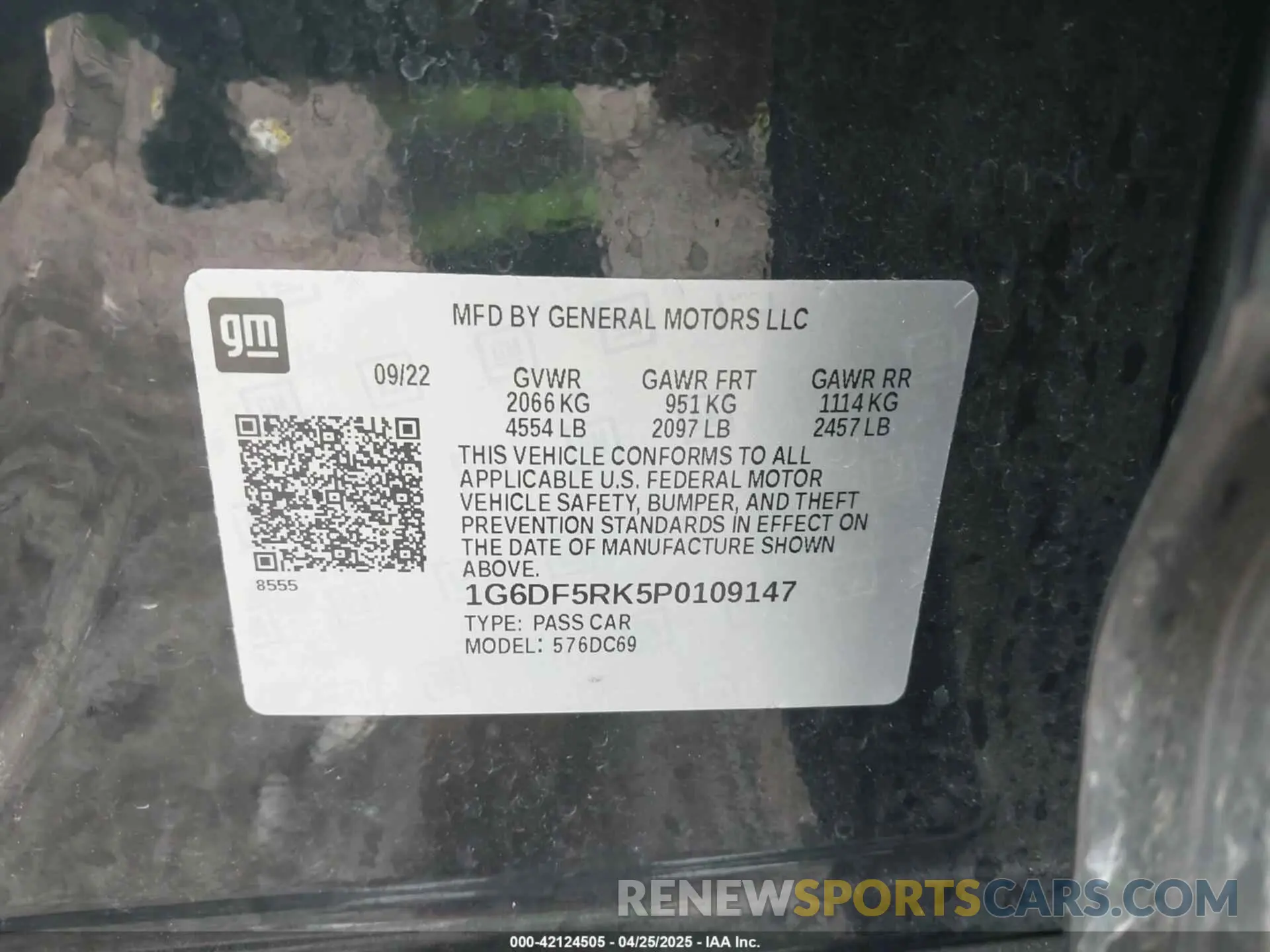 9 fotografías del automóvil dañado 1G6DF5RK5P0109147 CADILLAC CT4 2023