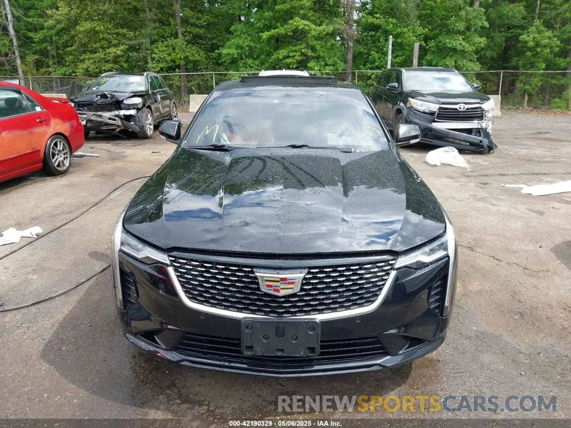 12 fotografías del automóvil dañado 1G6DF5RK8P0106050 CADILLAC CT4 2023