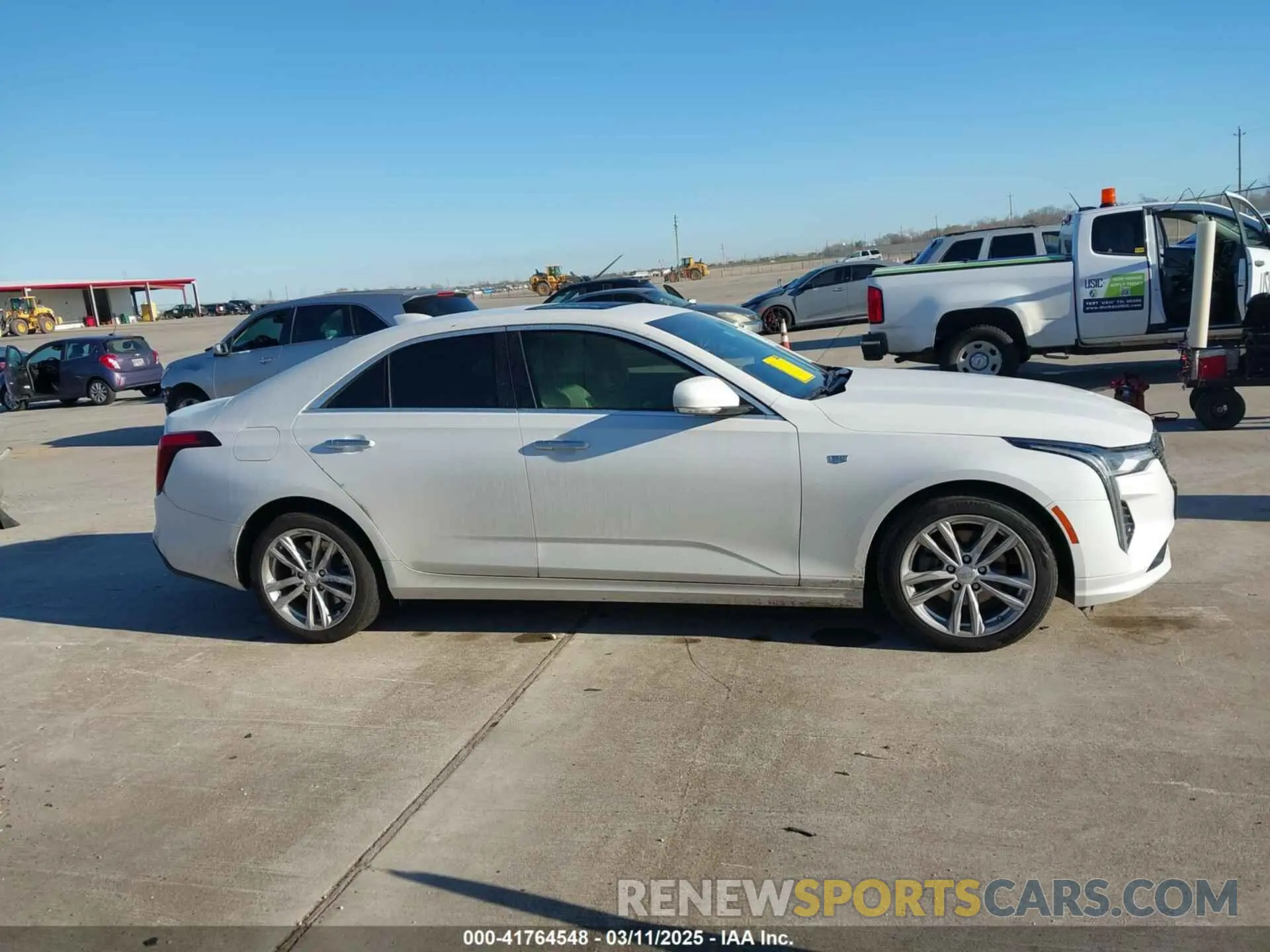 13 fotografías del automóvil dañado 1G6DJ5RK0P0111175 CADILLAC CT4 2023