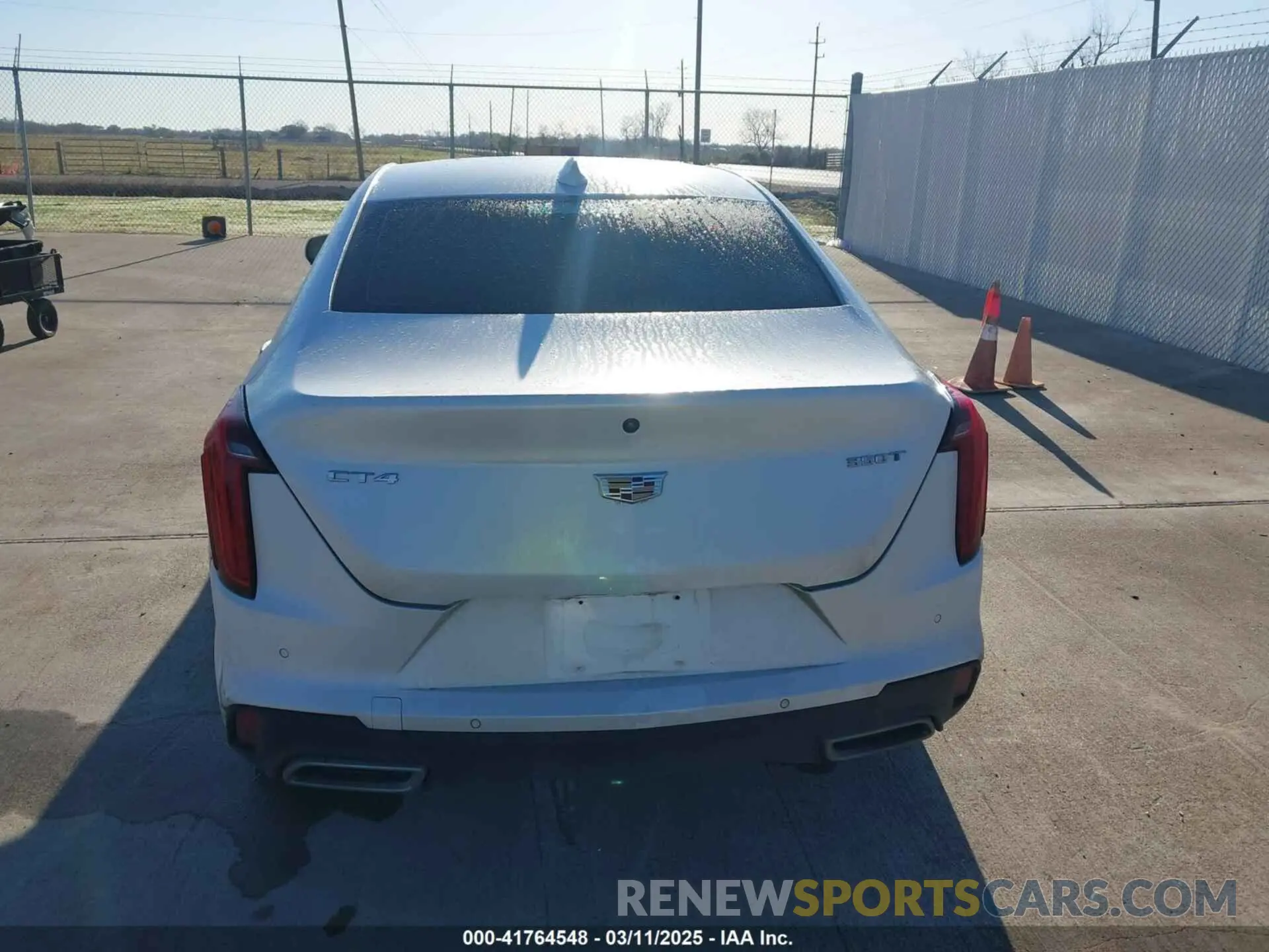 16 fotografías del automóvil dañado 1G6DJ5RK0P0111175 CADILLAC CT4 2023