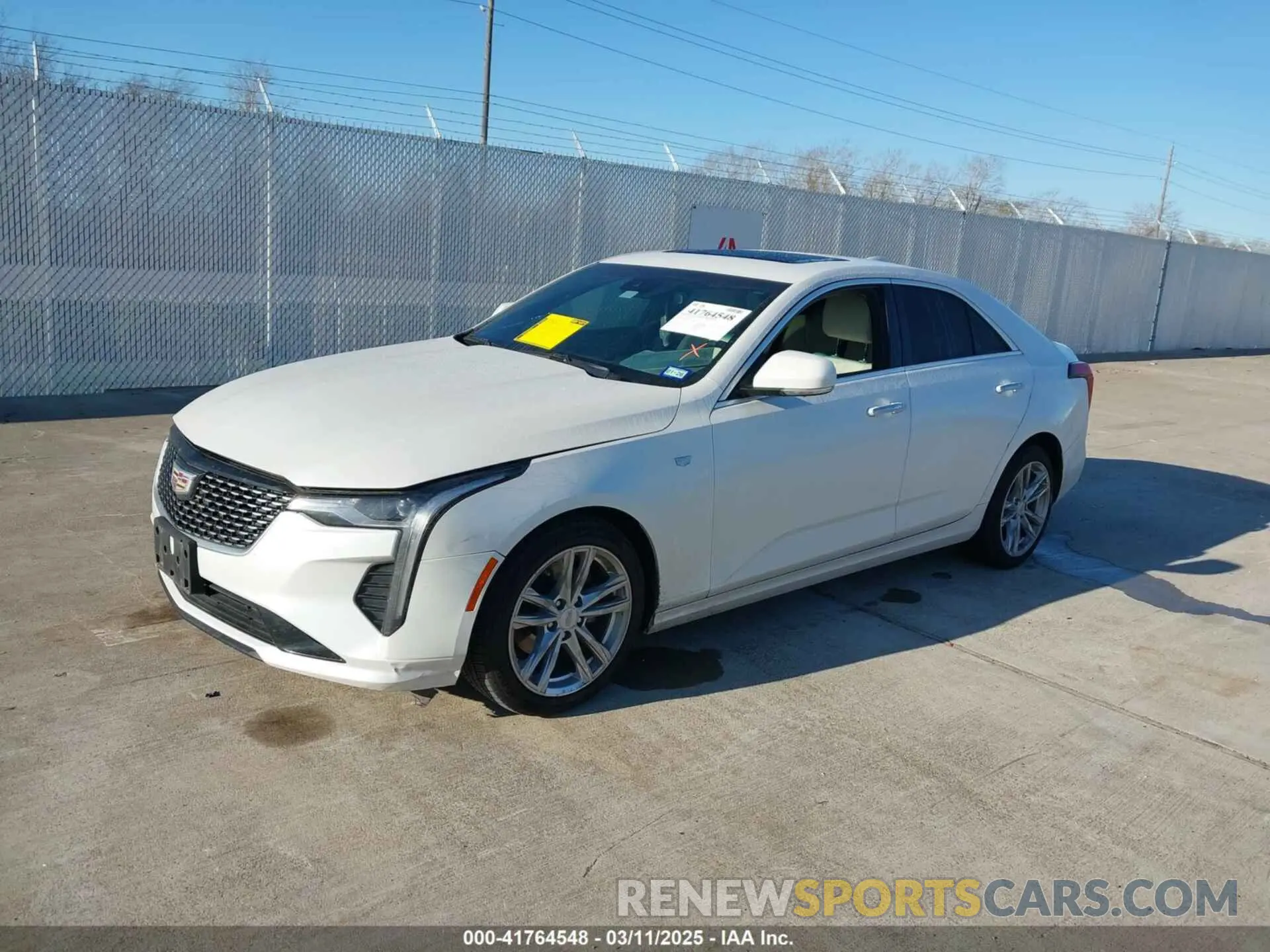 2 fotografías del automóvil dañado 1G6DJ5RK0P0111175 CADILLAC CT4 2023