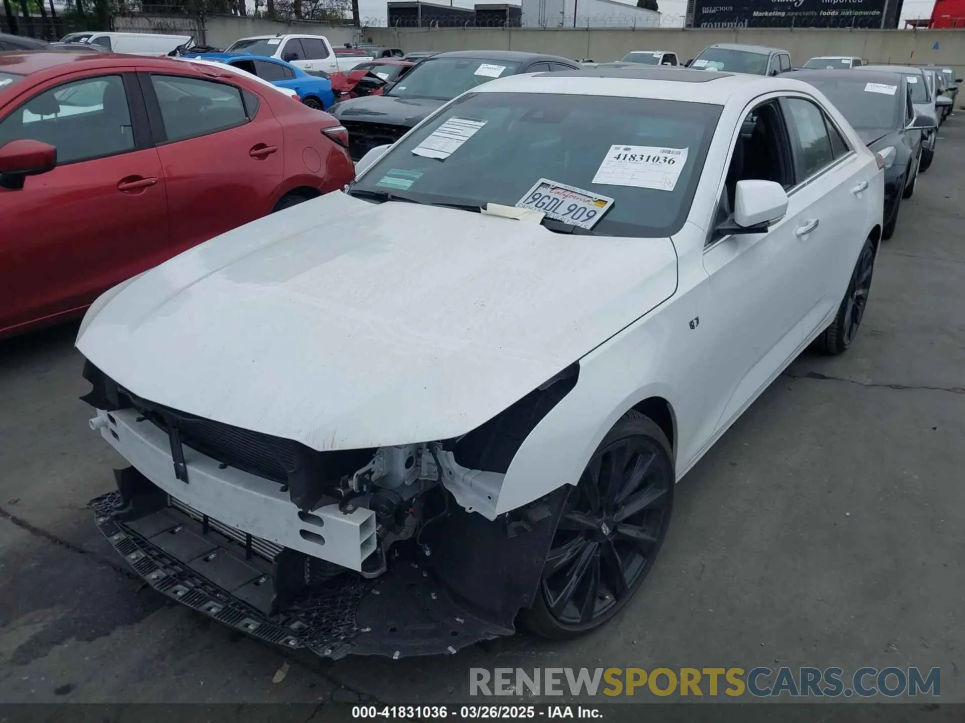 2 fotografías del automóvil dañado 1G6DJ5RK3P0113745 CADILLAC CT4 2023