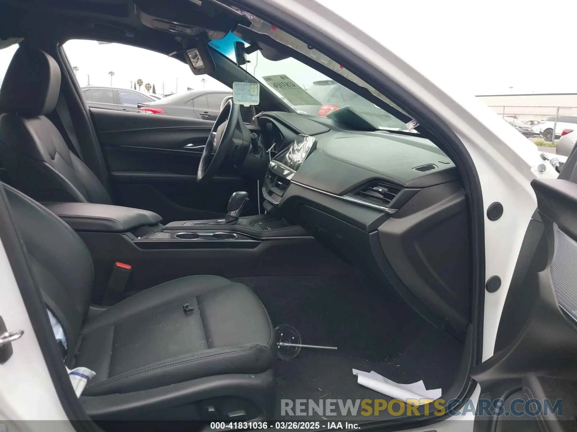 5 fotografías del automóvil dañado 1G6DJ5RK3P0113745 CADILLAC CT4 2023