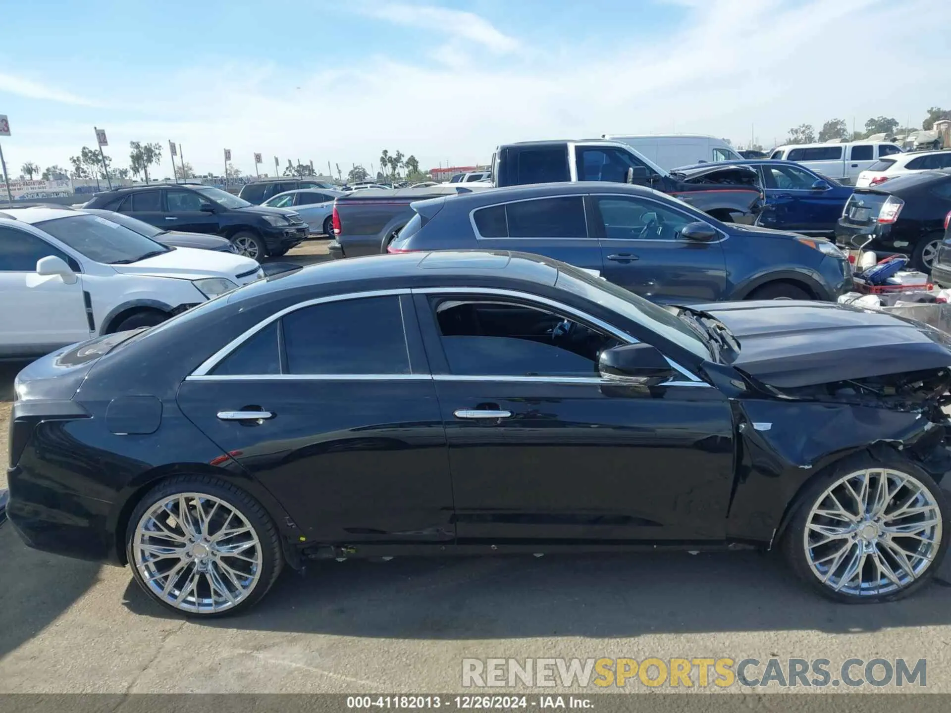 13 fotografías del automóvil dañado 1G6DJ5RK9P0119002 CADILLAC CT4 2023