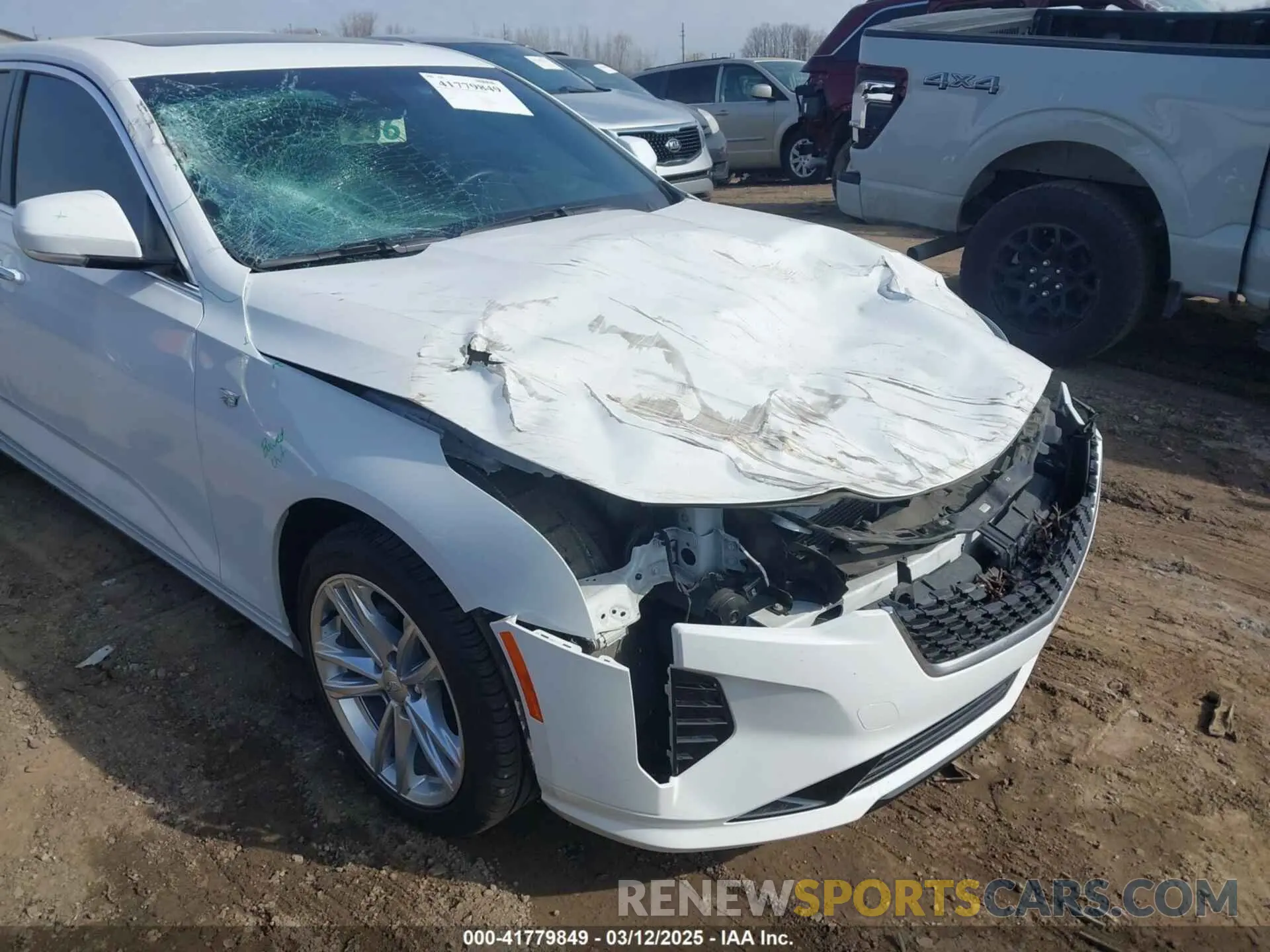 12 fotografías del automóvil dañado 1G6DK5RK4P0109667 CADILLAC CT4 2023