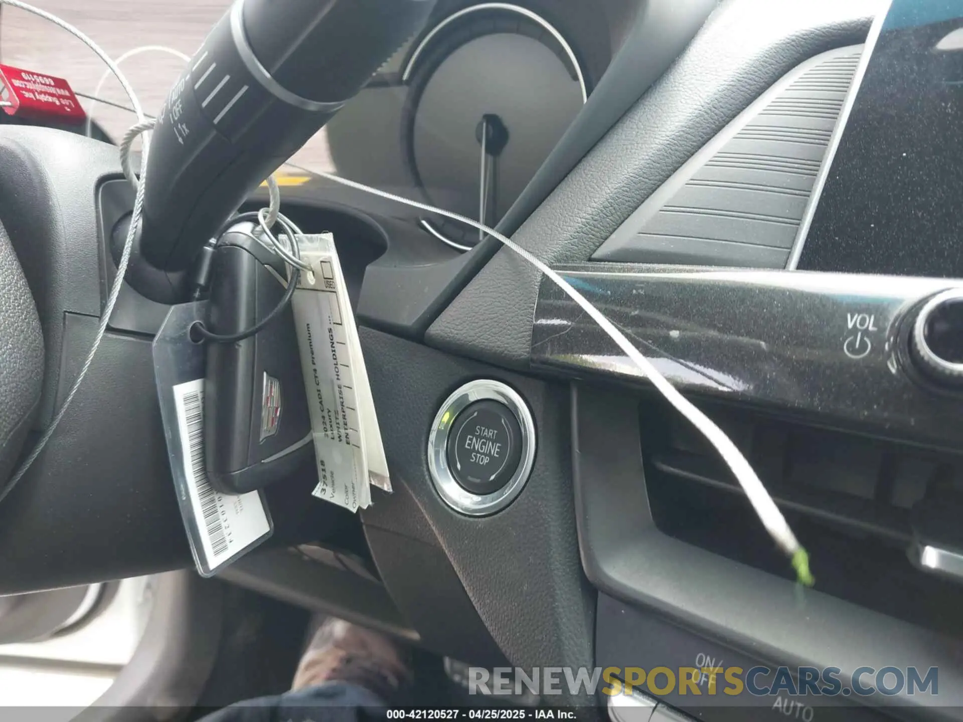 11 fotografías del automóvil dañado 1G6DB5RK5R0103234 CADILLAC CT4 2024