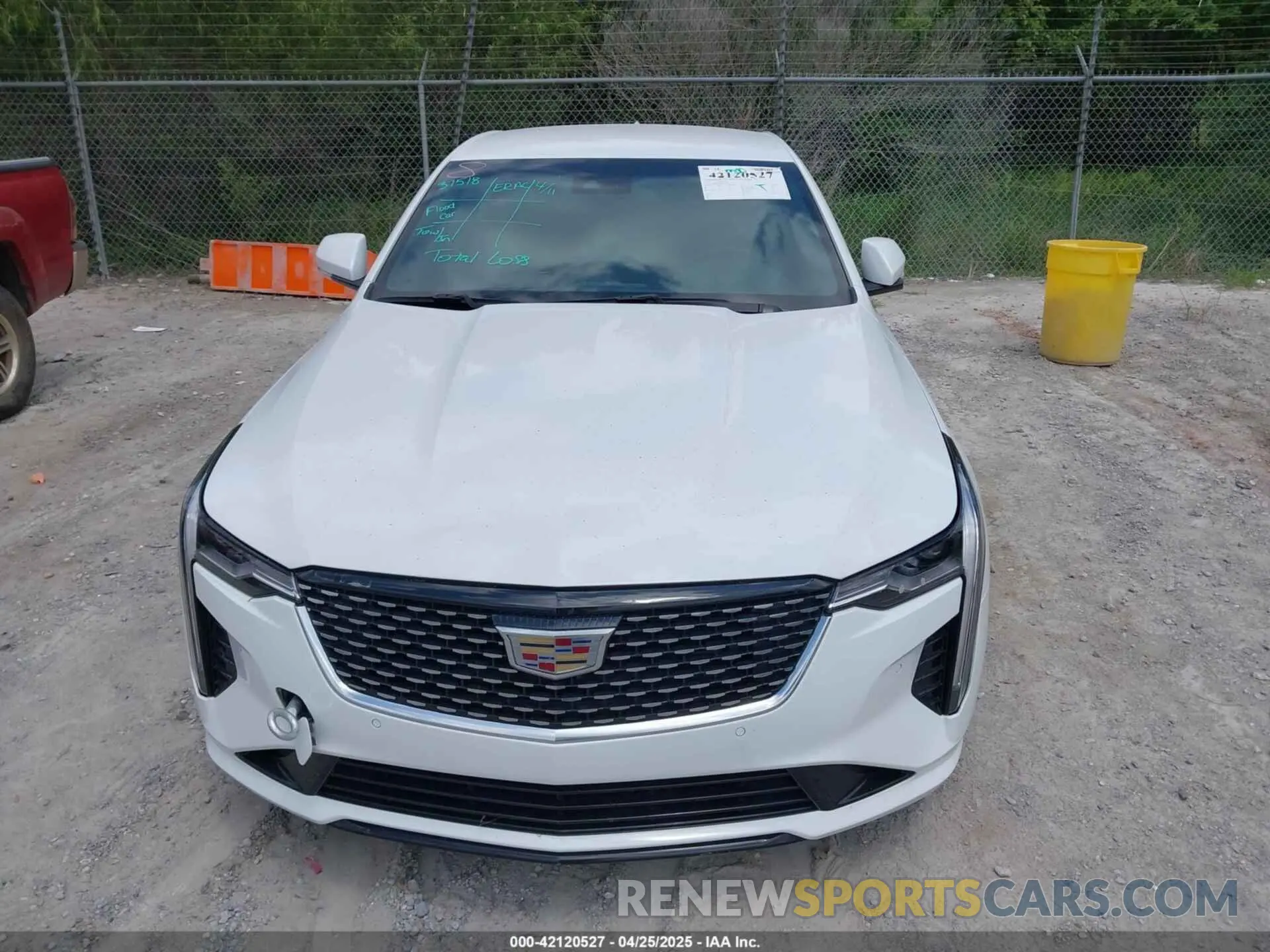 12 fotografías del automóvil dañado 1G6DB5RK5R0103234 CADILLAC CT4 2024