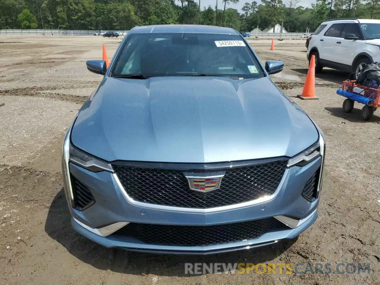 5 fotografías del automóvil dañado 1G6DC5RK2R0111224 CADILLAC CT4 2024