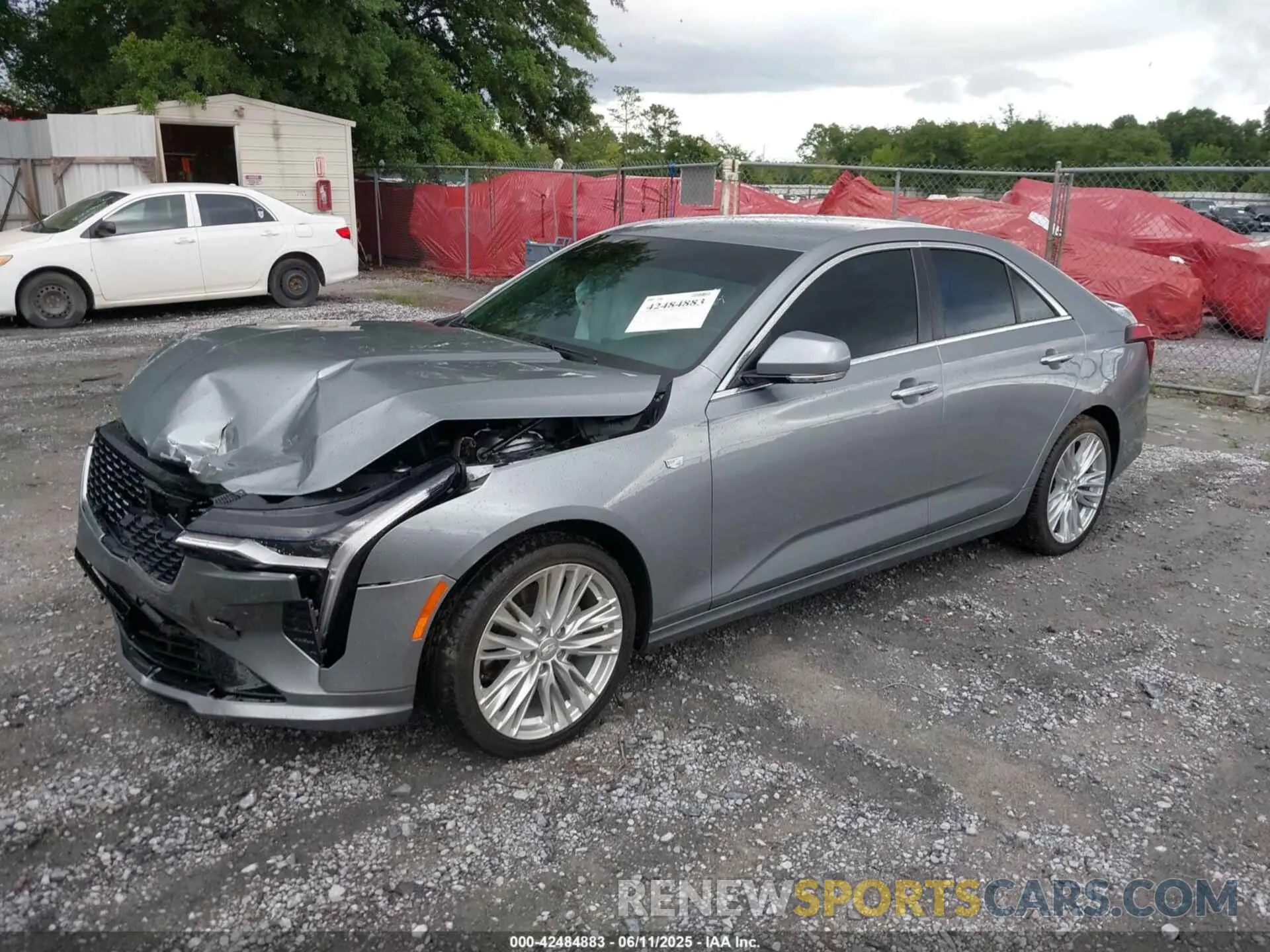 2 fotografías del automóvil dañado 1G6DF5RK9R0116735 CADILLAC CT4 2024