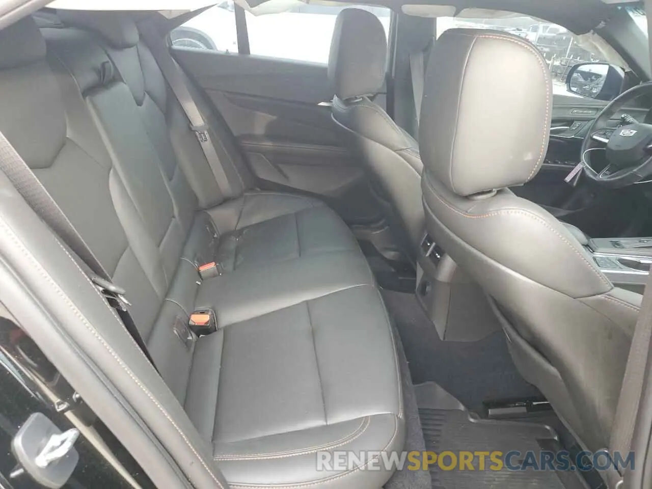 10 fotografías del automóvil dañado 1G6DG5RK4R0108409 CADILLAC CT4 2024