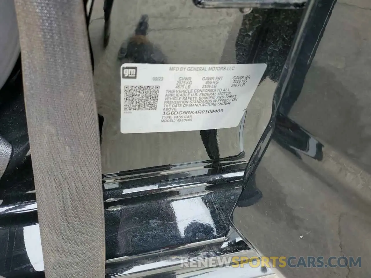 12 fotografías del automóvil dañado 1G6DG5RK4R0108409 CADILLAC CT4 2024