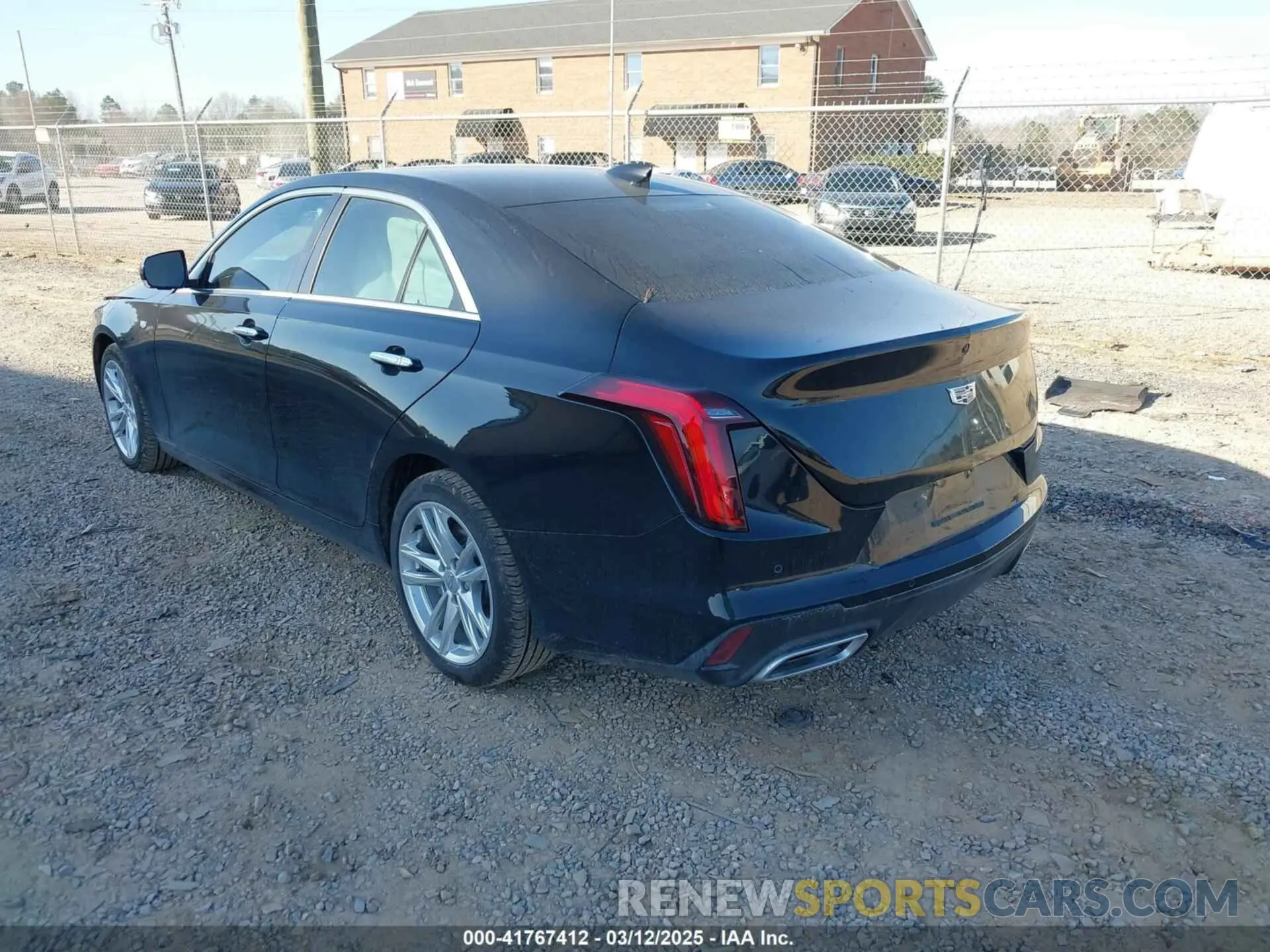 3 fotografías del automóvil dañado 1G6DA5RK8S0110154 CADILLAC CT4 2025