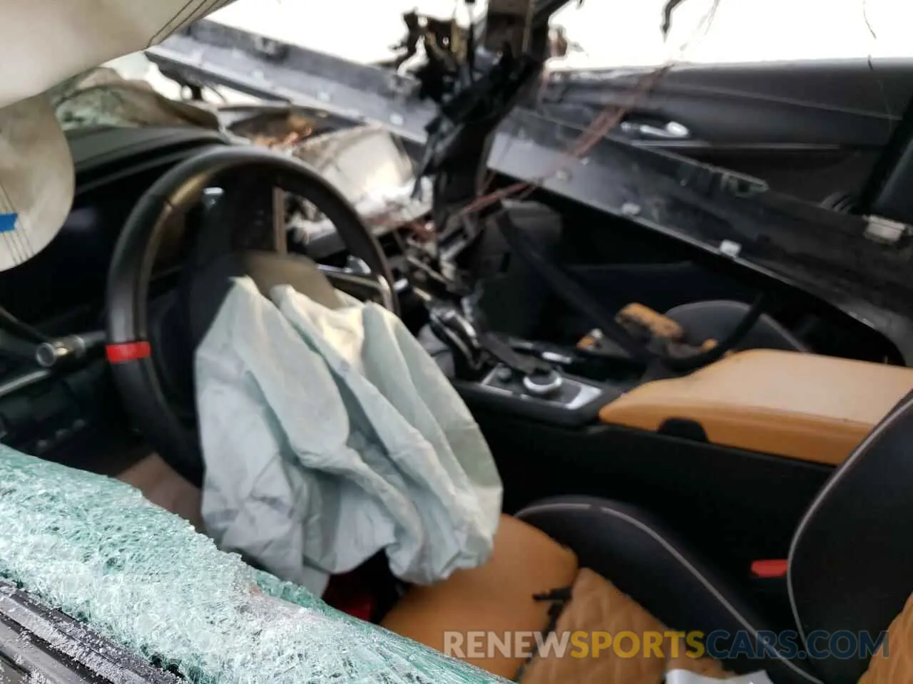 8 fotografías del automóvil dañado 1G6DL5RP5N0210030 CADILLAC CT4-V BLAC 2022