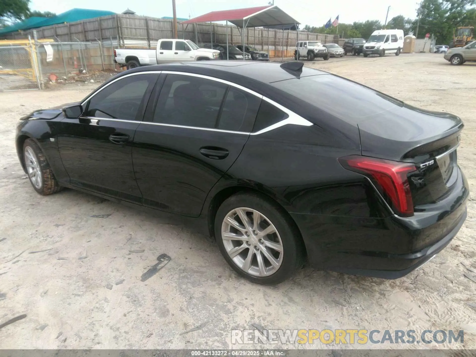 3 fotografías del automóvil dañado 1G6DM5RK4L0100133 CADILLAC CT5 2020