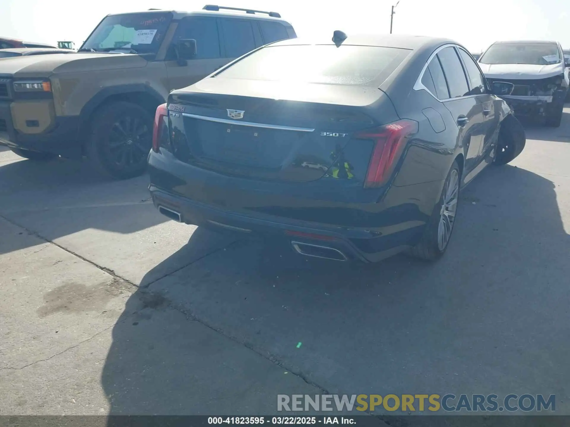 4 fotografías del automóvil dañado 1G6DN5RK1L0118649 CADILLAC CT5 2020