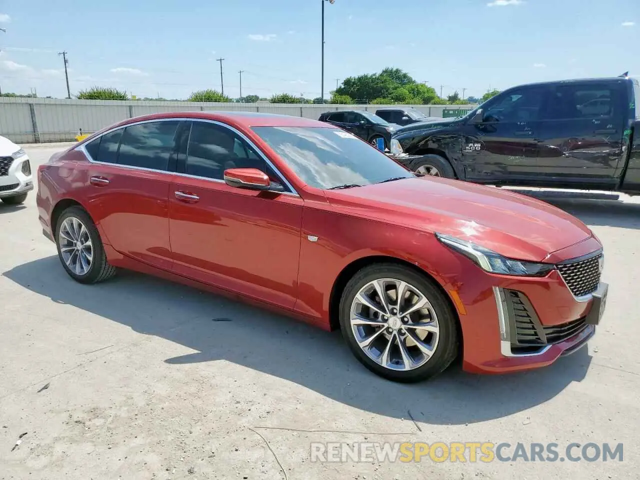 4 fotografías del automóvil dañado 1G6DN5RK3L0139678 CADILLAC CT5 2020