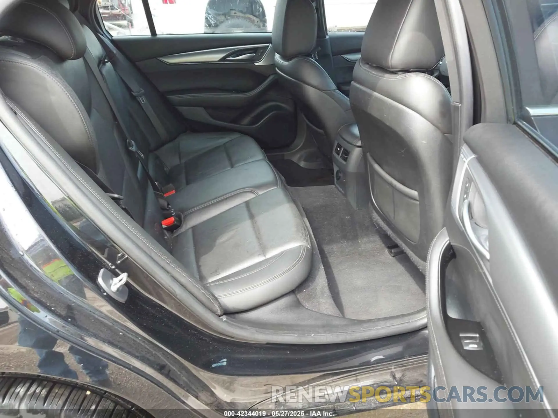 8 fotografías del automóvil dañado 1G6DN5RW6L0149883 CADILLAC CT5 2020