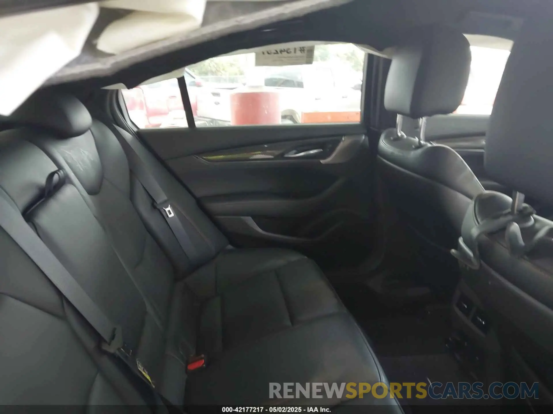 8 fotografías del automóvil dañado 1G6DP5RK7L0154923 CADILLAC CT5 2020