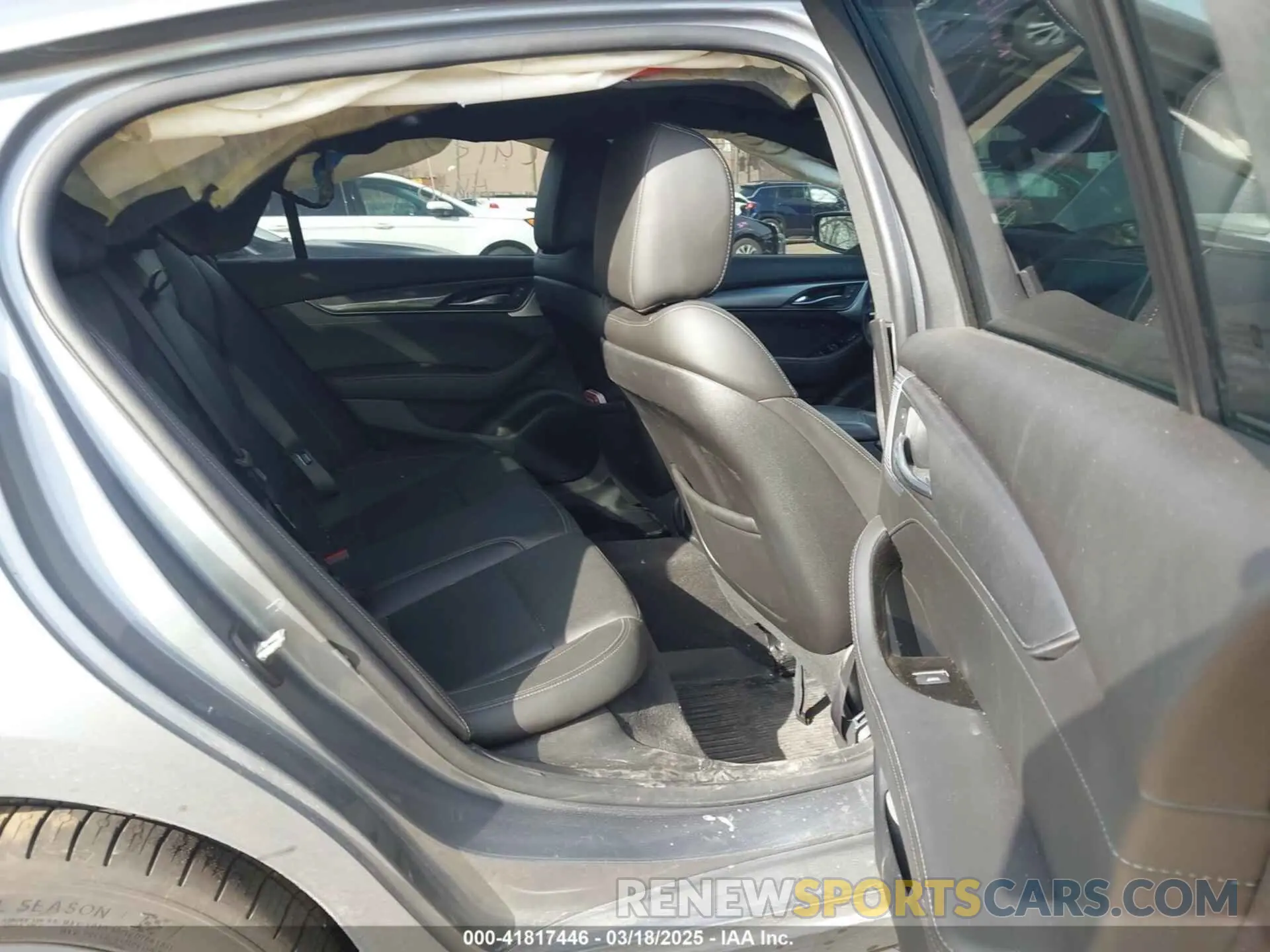 8 fotografías del automóvil dañado 1G6DT5RK8L0127953 CADILLAC CT5 2020