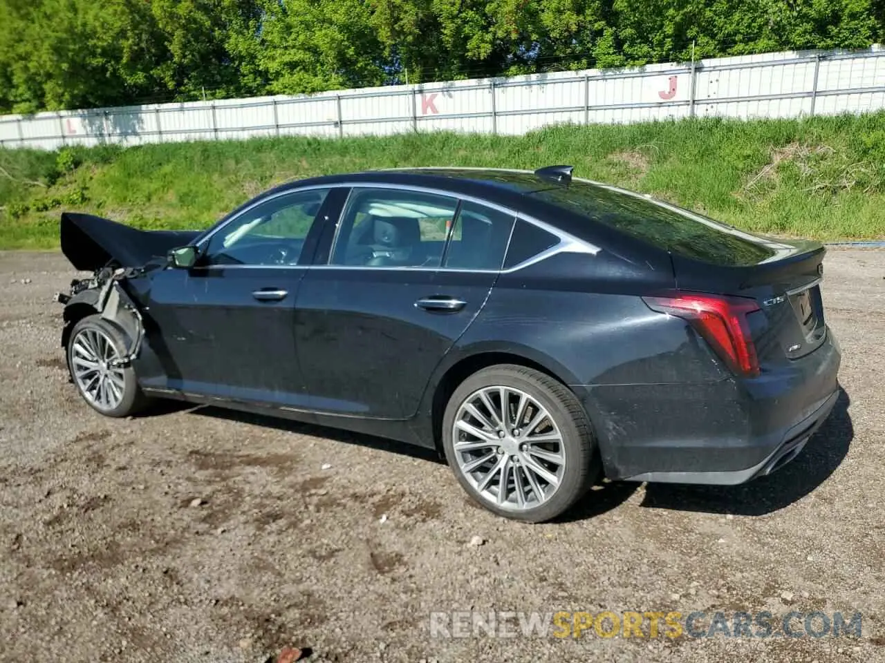 2 fotografías del automóvil dañado 1G6DT5RK9L0156121 CADILLAC CT5 2020