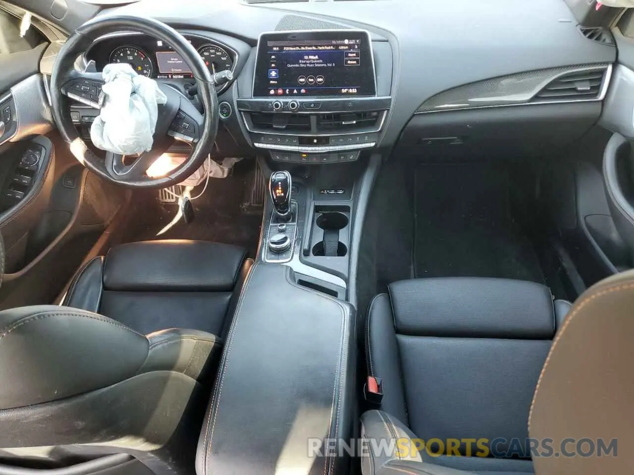 8 fotografías del automóvil dañado 1G6DU5RK5L0125333 CADILLAC CT5 2020