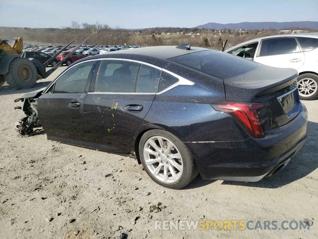 2 fotografías del automóvil dañado 1G6DM5RK5M0117413 CADILLAC CT5 2021