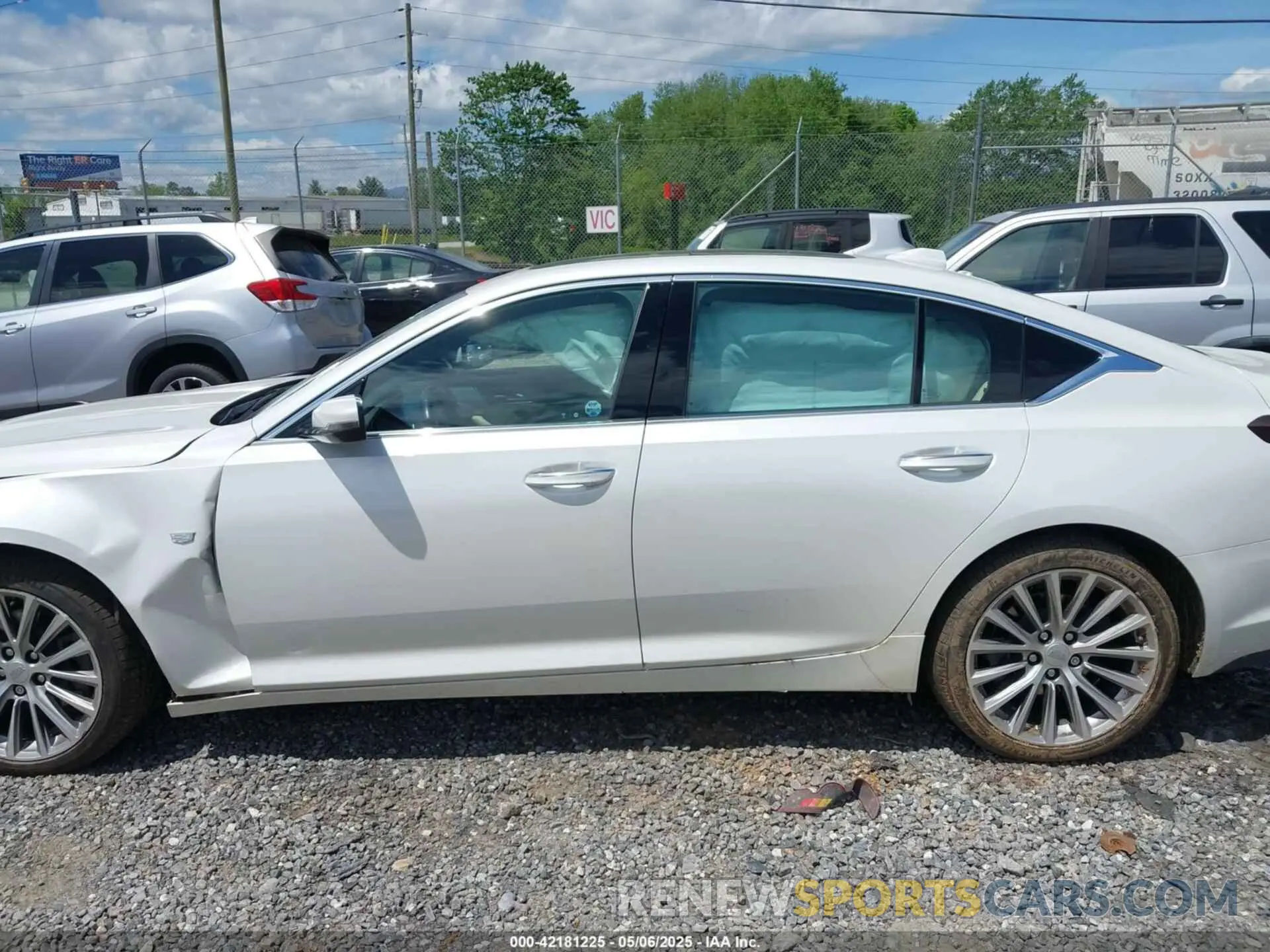 15 fotografías del automóvil dañado 1G6DT5RW5M0143287 CADILLAC CT5 2021