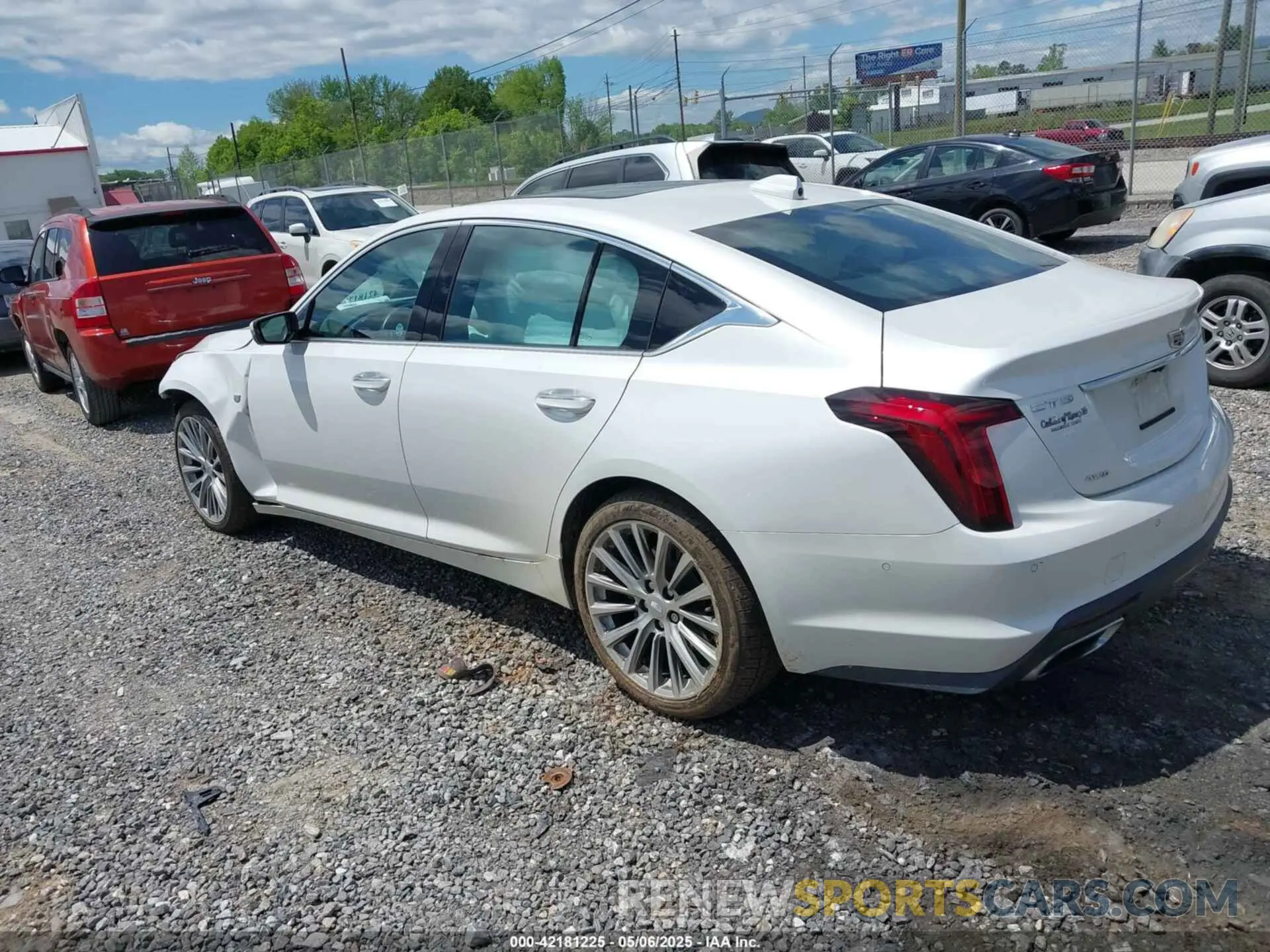 3 fotografías del automóvil dañado 1G6DT5RW5M0143287 CADILLAC CT5 2021