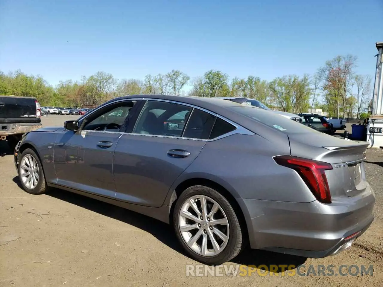2 fotografías del automóvil dañado 1G6DX5RK1M0126620 CADILLAC CT5 2021