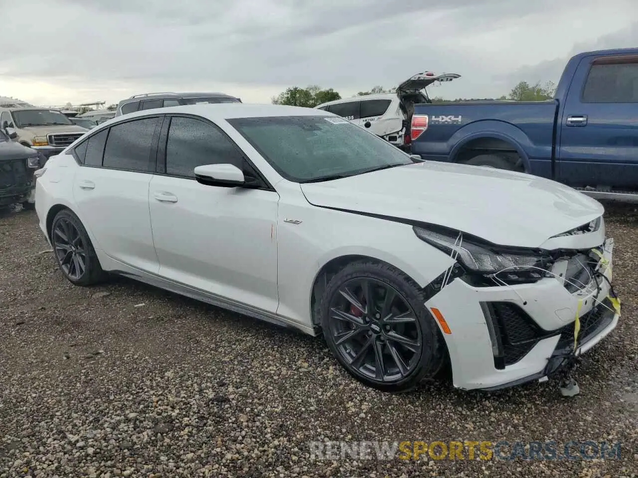4 fotografías del automóvil dañado 1G6DR5RW0N0132620 CADILLAC CT5 2022