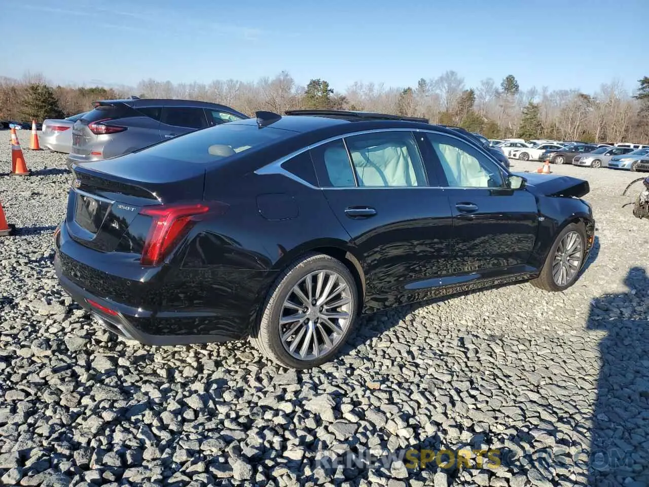 3 fotografías del automóvil dañado 1G6DT5RK4N0136202 CADILLAC CT5 2022