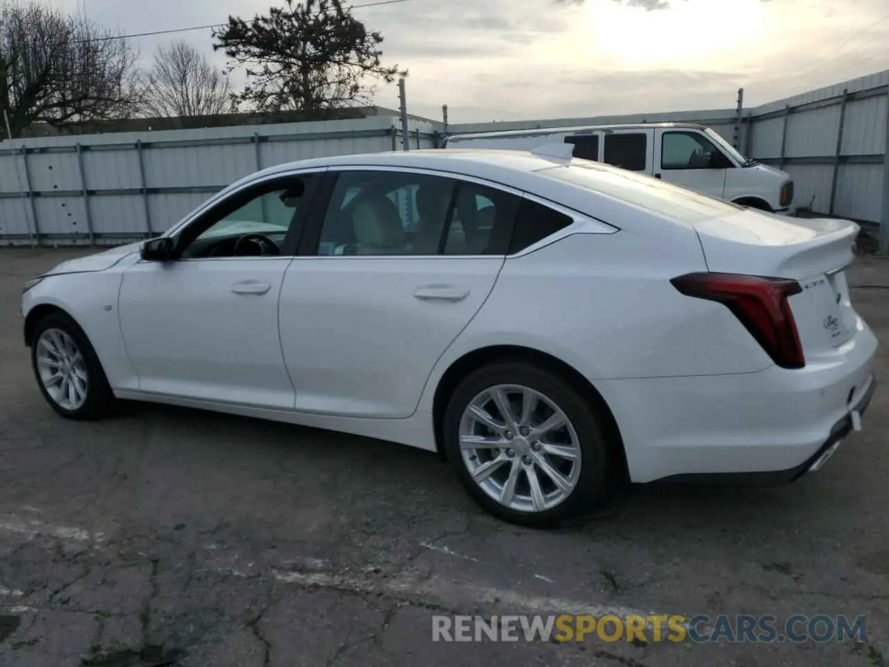 2 fotografías del automóvil dañado 1G6DX5RK4N0136320 CADILLAC CT5 2022
