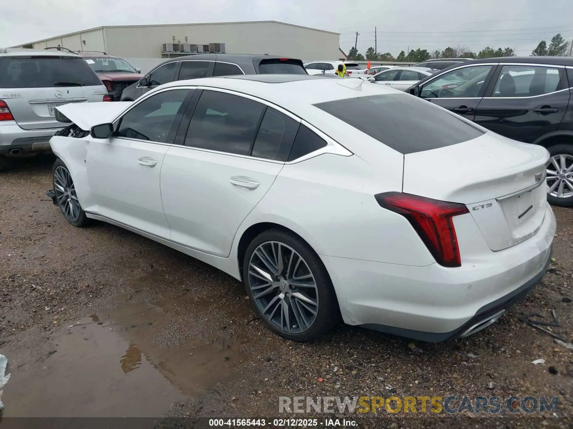 3 fotografías del automóvil dañado 1G6DN5RKXP0123435 CADILLAC CT5 2023