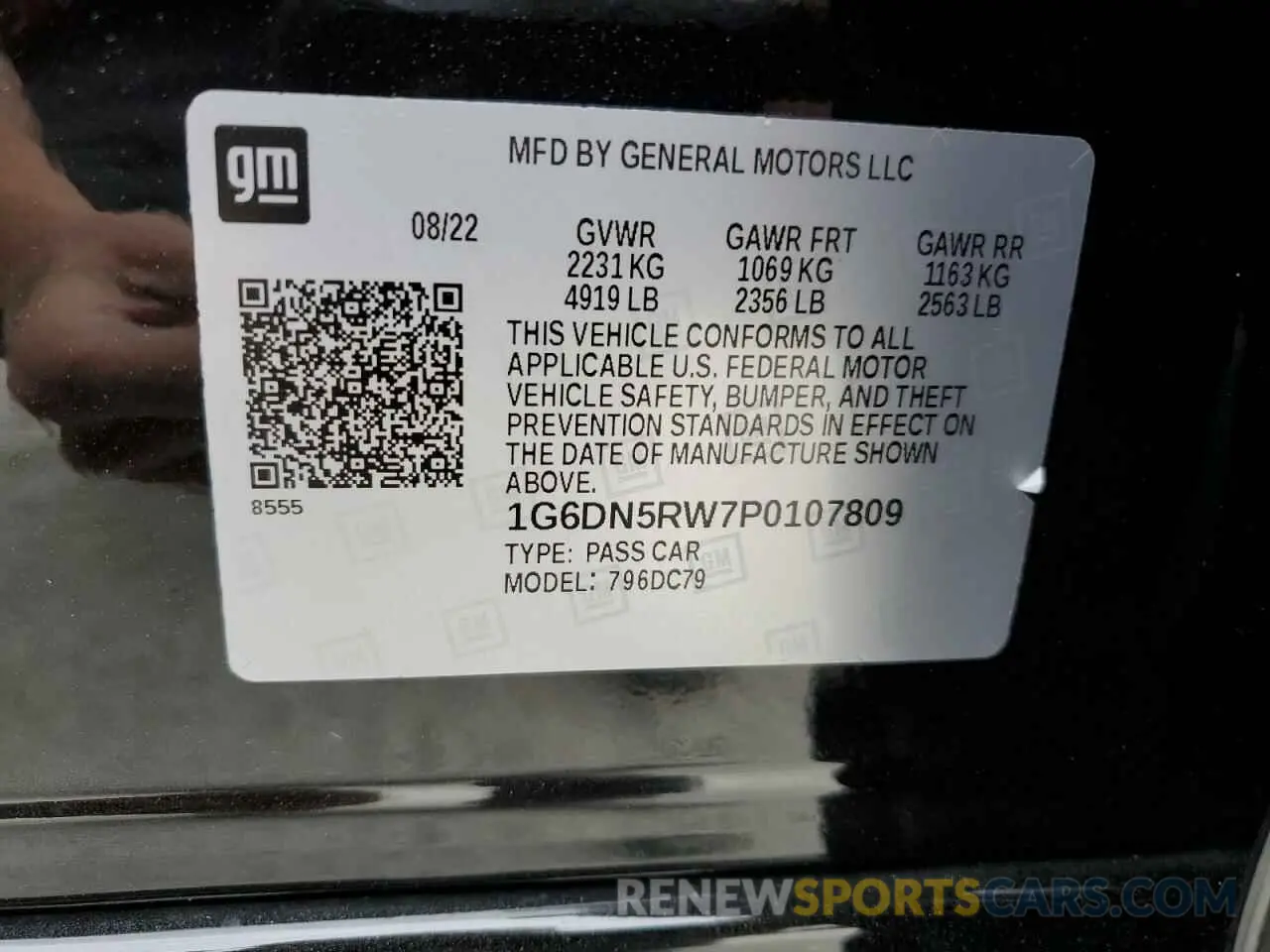 12 fotografías del automóvil dañado 1G6DN5RW7P0107809 CADILLAC CT5 2023
