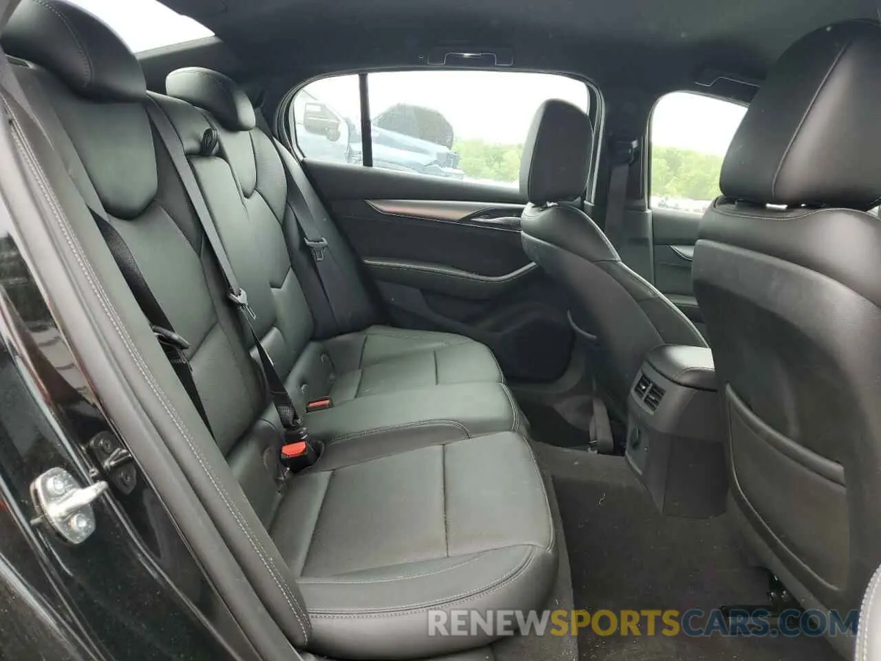 10 fotografías del automóvil dañado 1G6DS5RK6P0131959 CADILLAC CT5 2023