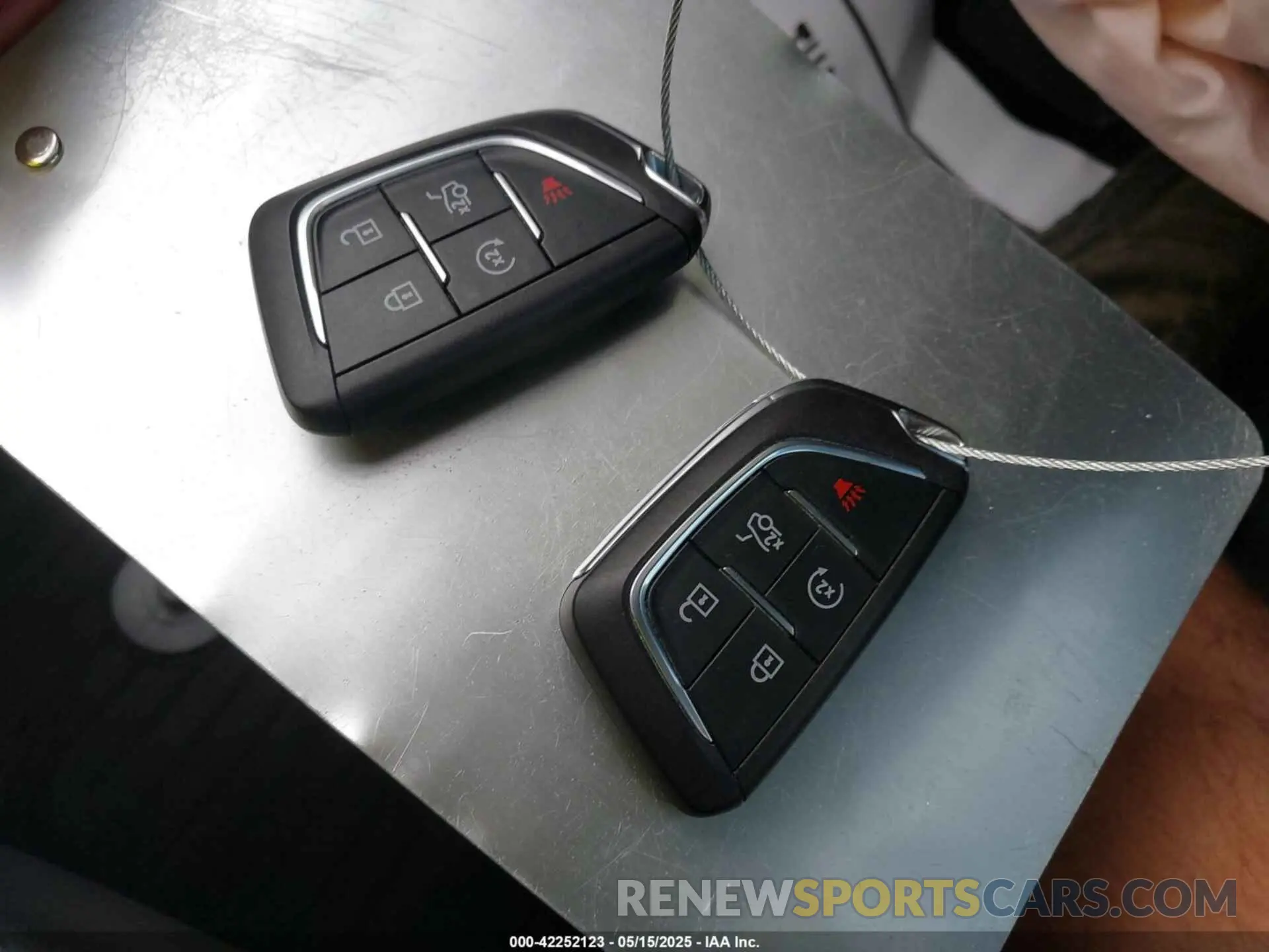 11 fotografías del automóvil dañado 1G6DS5RKXP0151504 CADILLAC CT5 2023