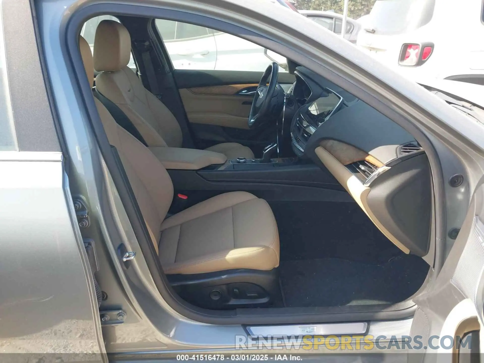 5 fotografías del automóvil dañado 1G6DS5RW4P0134281 CADILLAC CT5 2023