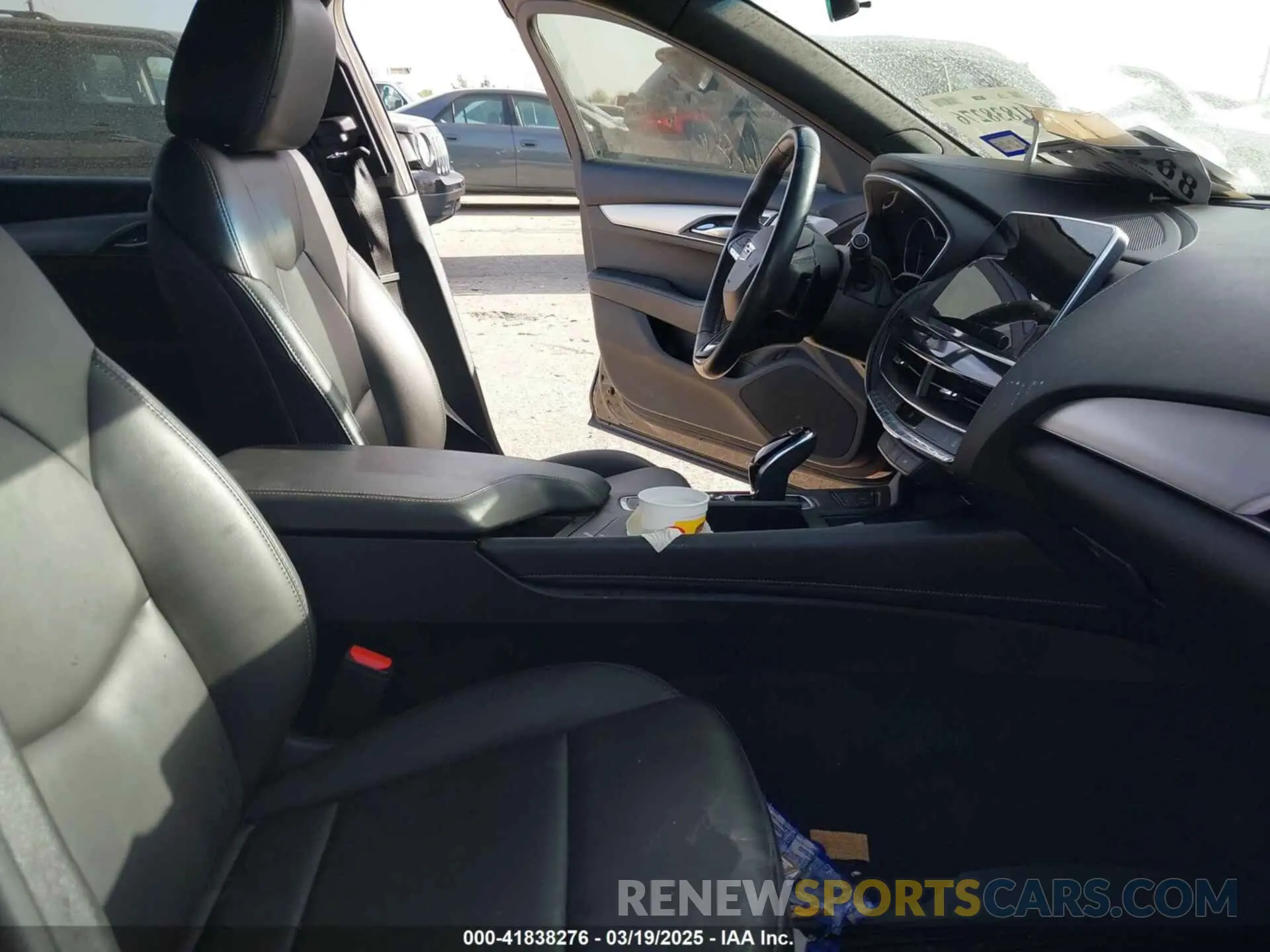 5 fotografías del automóvil dañado 1G6DW5RK4P0156637 CADILLAC CT5 2023
