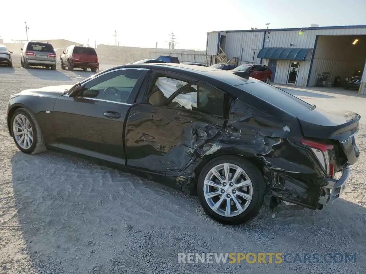 2 fotografías del automóvil dañado 1G6DW5RK8P0150517 CADILLAC CT5 2023