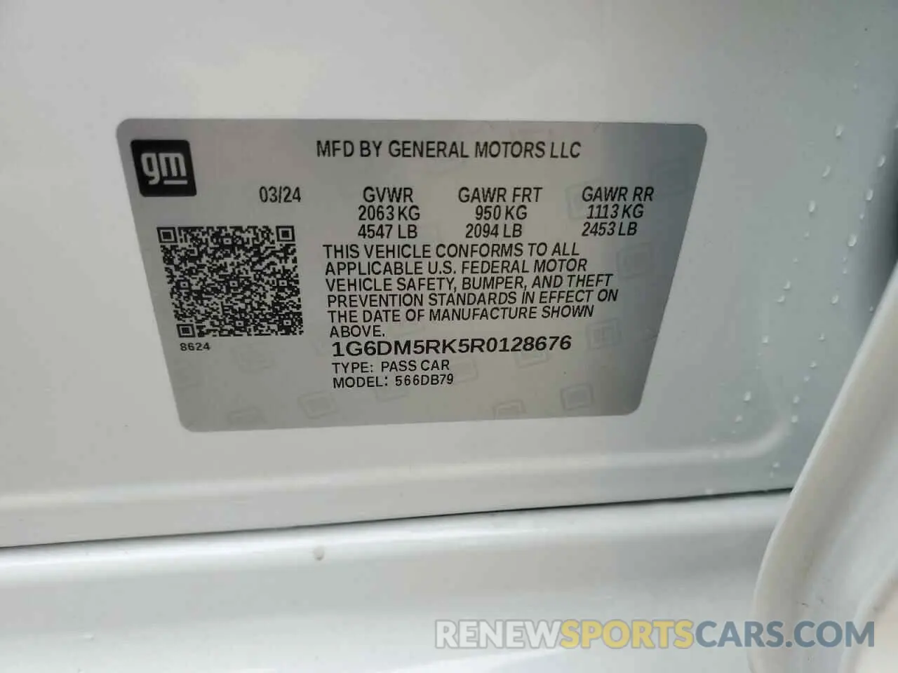 12 fotografías del automóvil dañado 1G6DM5RK5R0128676 CADILLAC CT5 2024