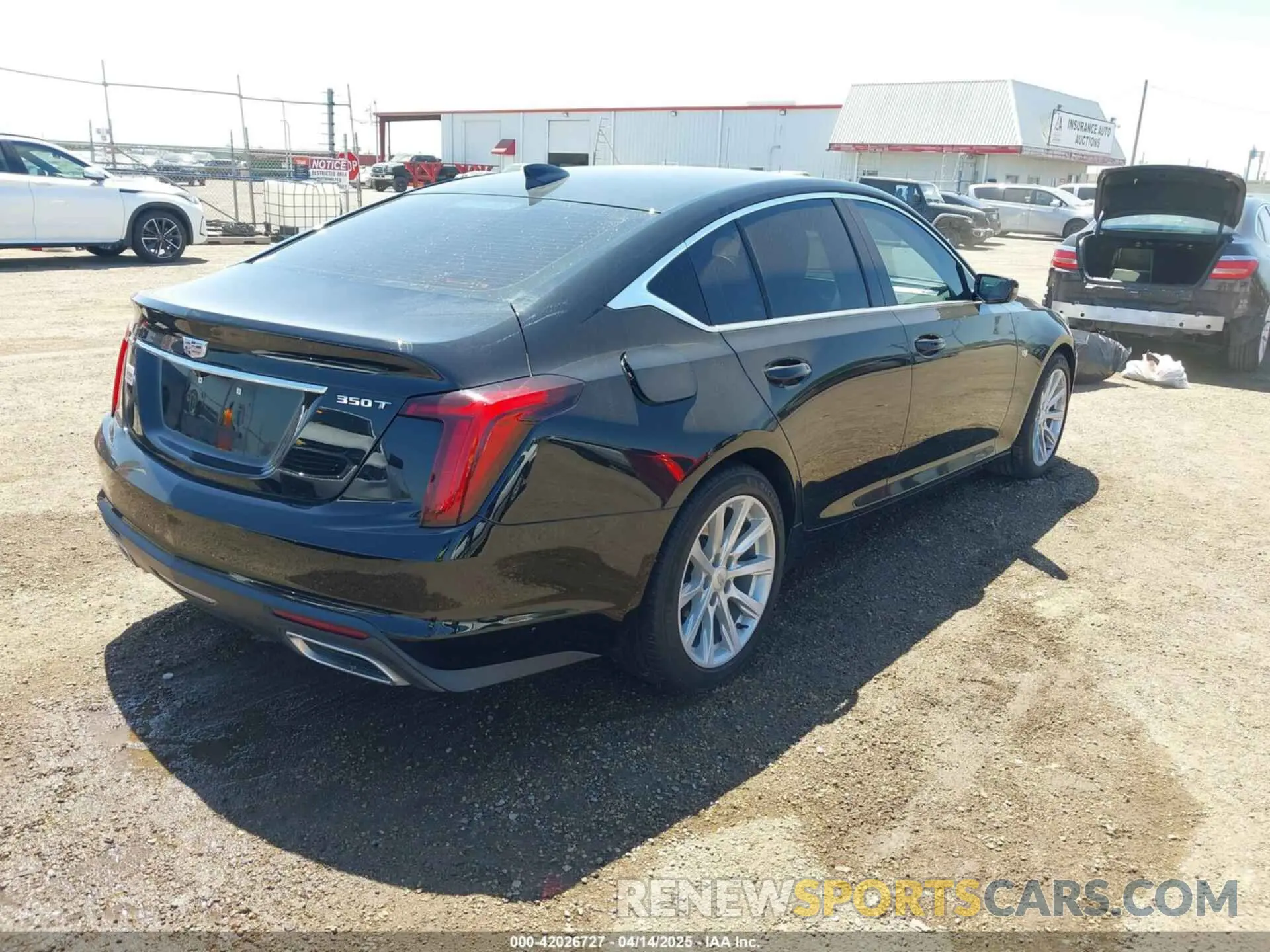 4 fotografías del automóvil dañado 1G6DM5RKXR0114188 CADILLAC CT5 2024