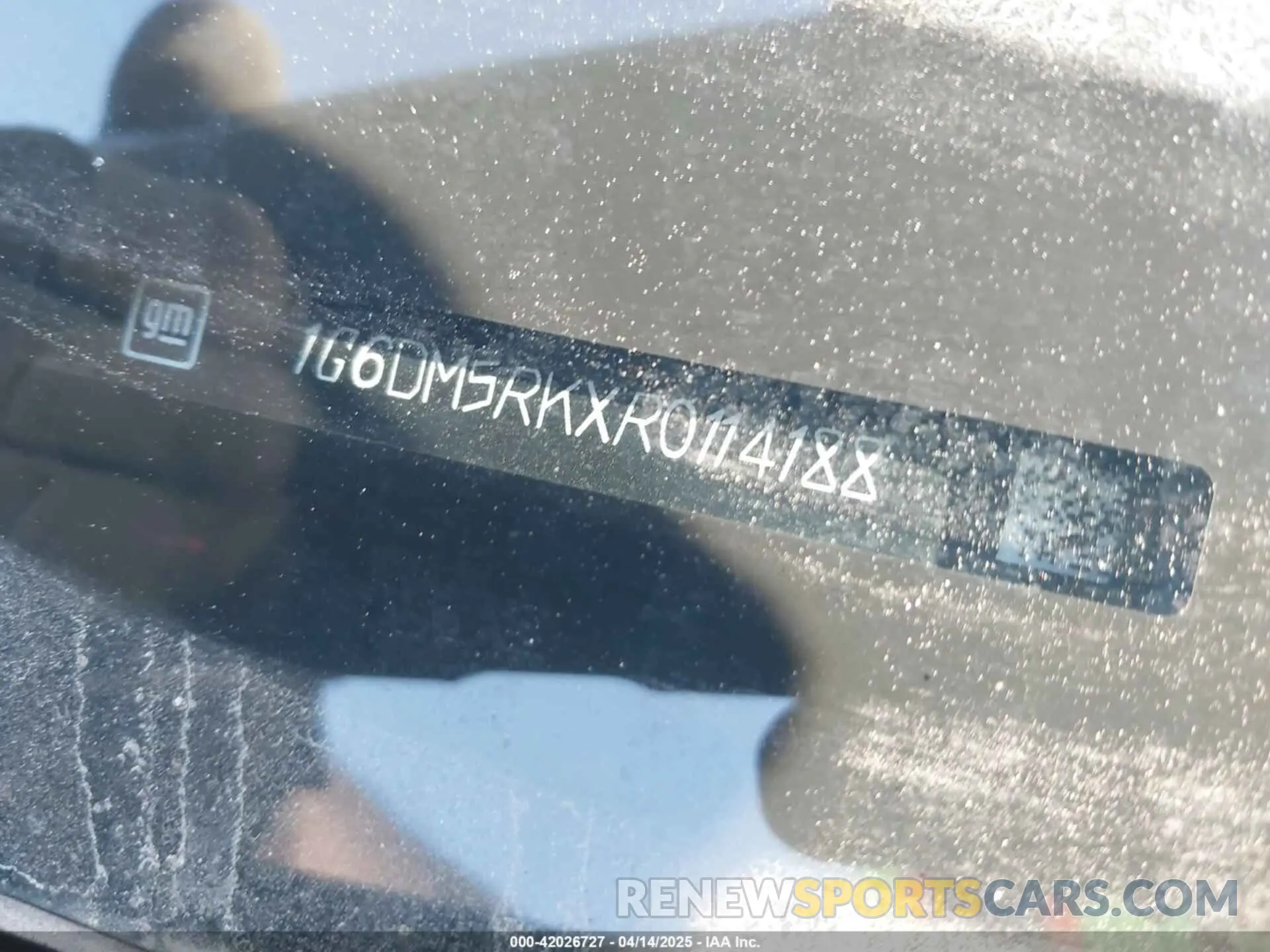 9 fotografías del automóvil dañado 1G6DM5RKXR0114188 CADILLAC CT5 2024