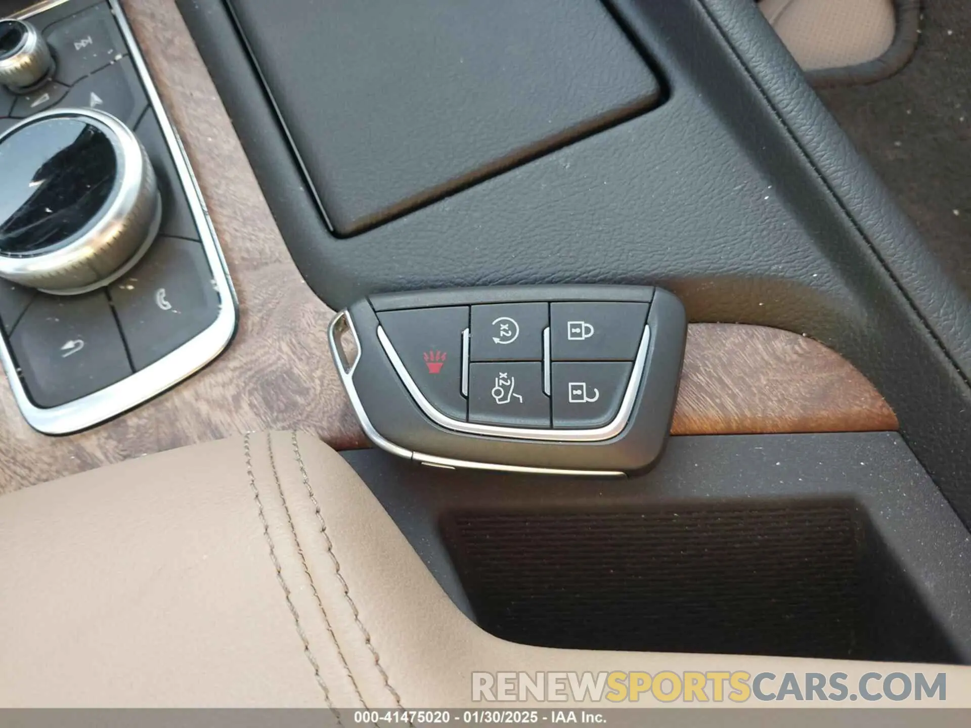 11 fotografías del automóvil dañado 1G6DN5RK4R0130576 CADILLAC CT5 2024
