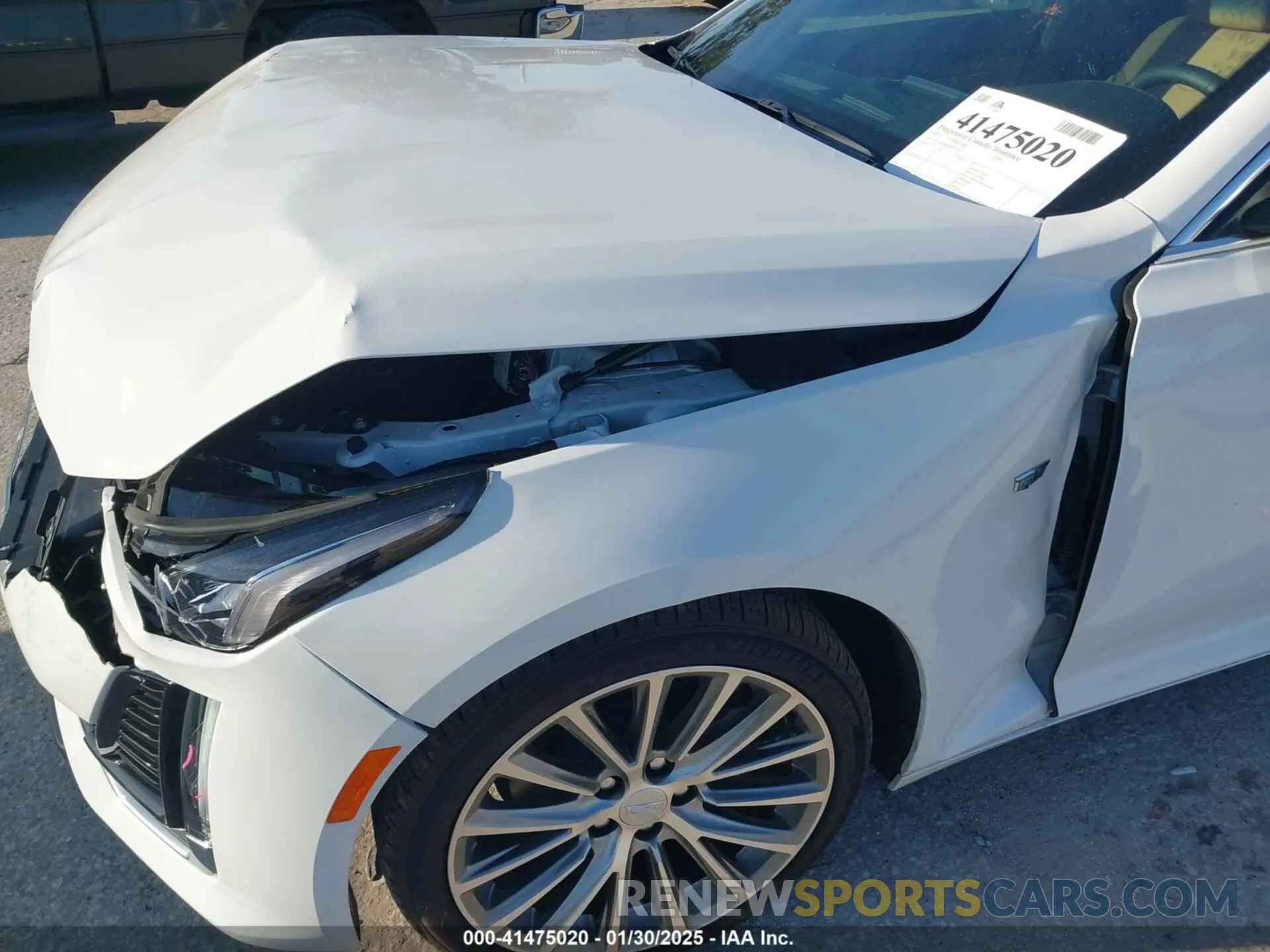 18 fotografías del automóvil dañado 1G6DN5RK4R0130576 CADILLAC CT5 2024