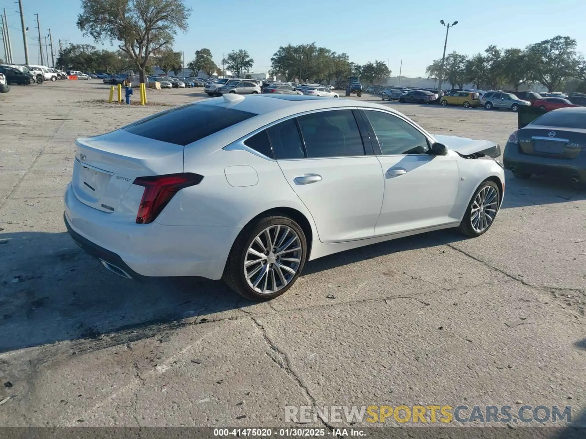 4 fotografías del automóvil dañado 1G6DN5RK4R0130576 CADILLAC CT5 2024