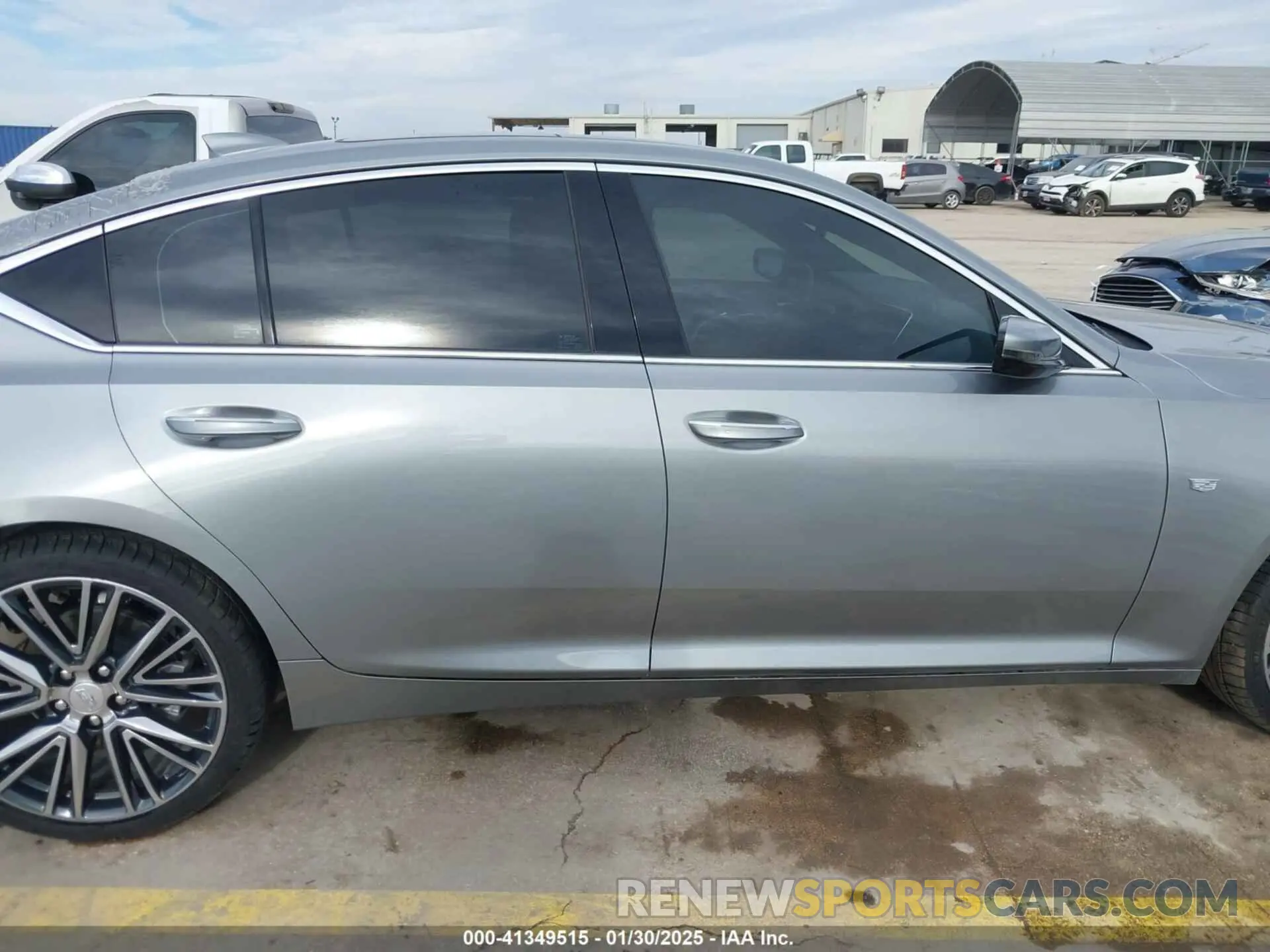 14 fotografías del automóvil dañado 1G6DN5RW3R0104943 CADILLAC CT5 2024